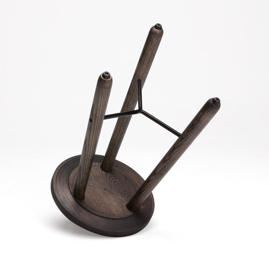 EN POINTE STOOL - BLACK + BLACK